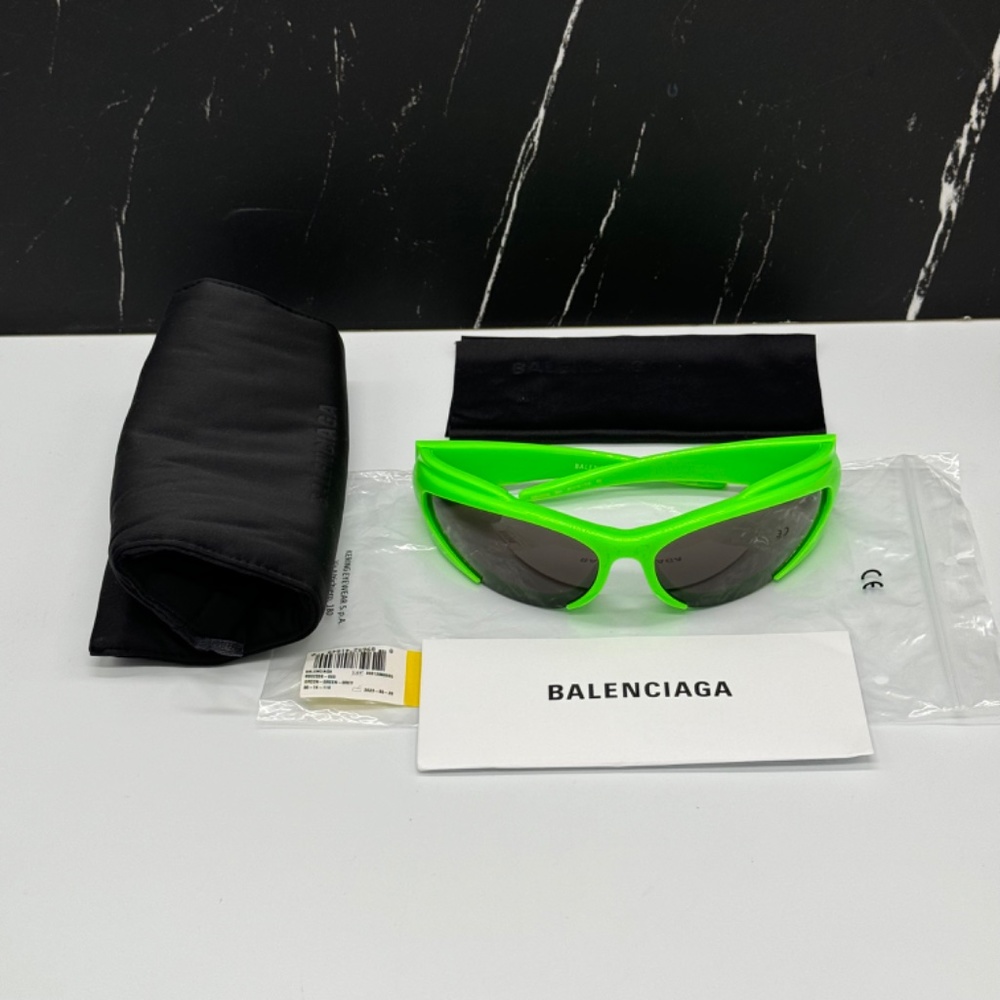 NEW BB0253S 005 BALENCIAGA GREEN GREY OVAL UNISEX BALENCIAGA SUNGLASSES - Picture 10 of 10